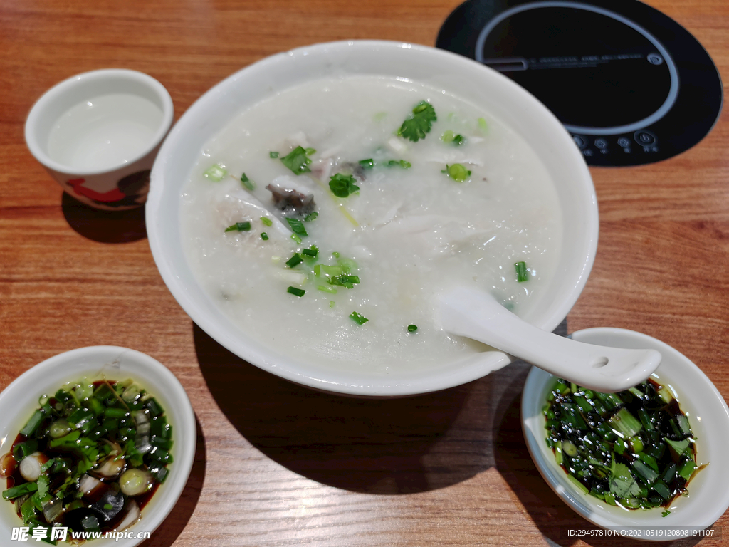 鱼腩粥