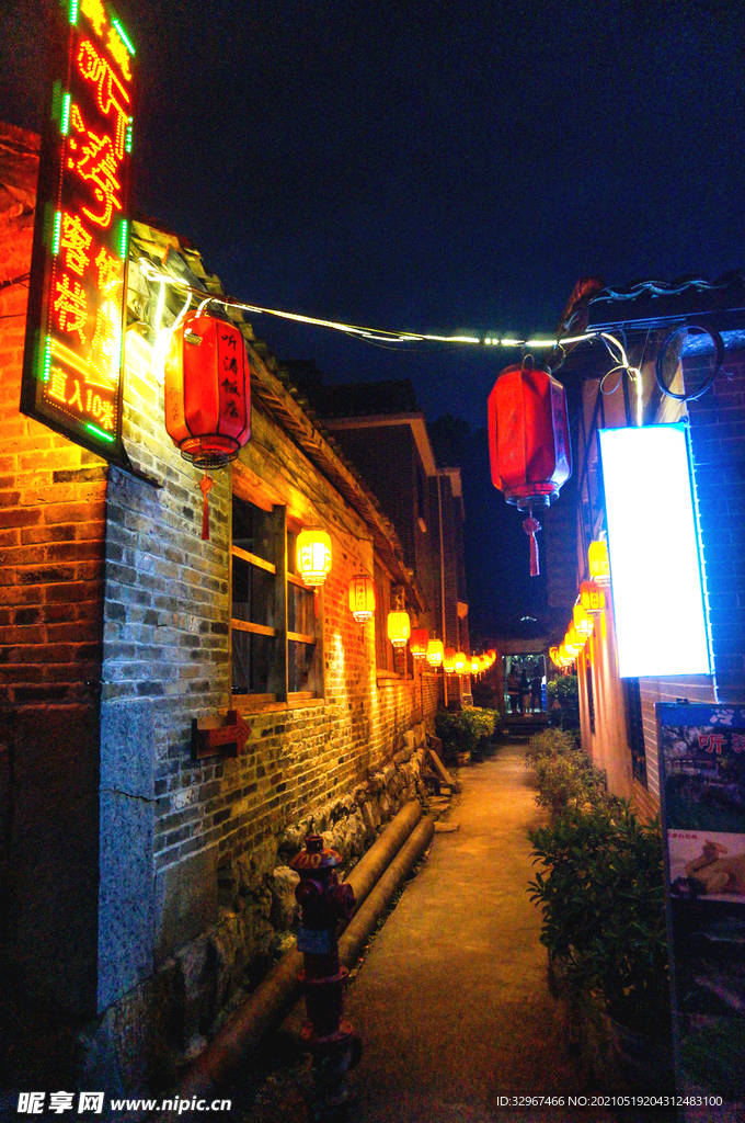 黄姚古镇夜景