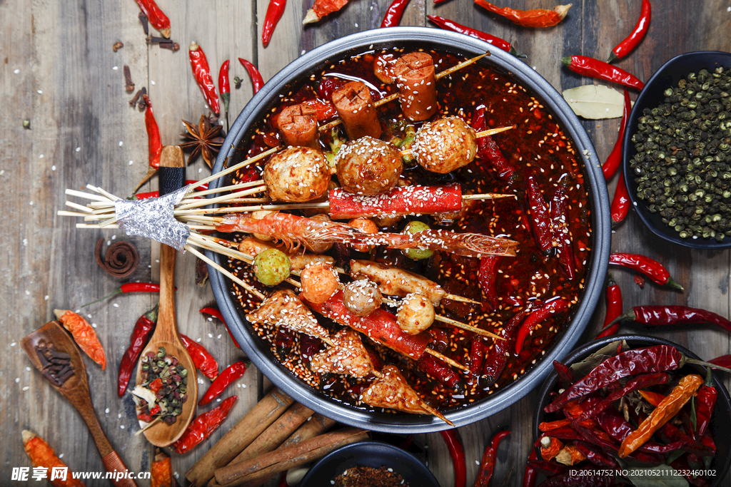 美食火锅串串香