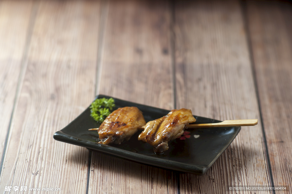 鸡翅日料刺身寿司美食居酒屋