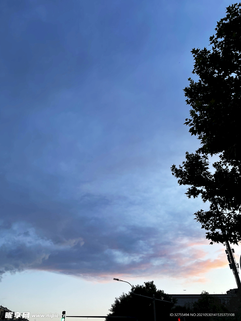 天空
