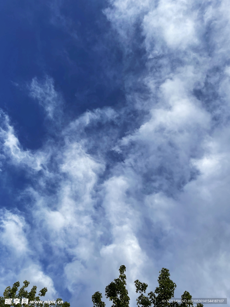 天空