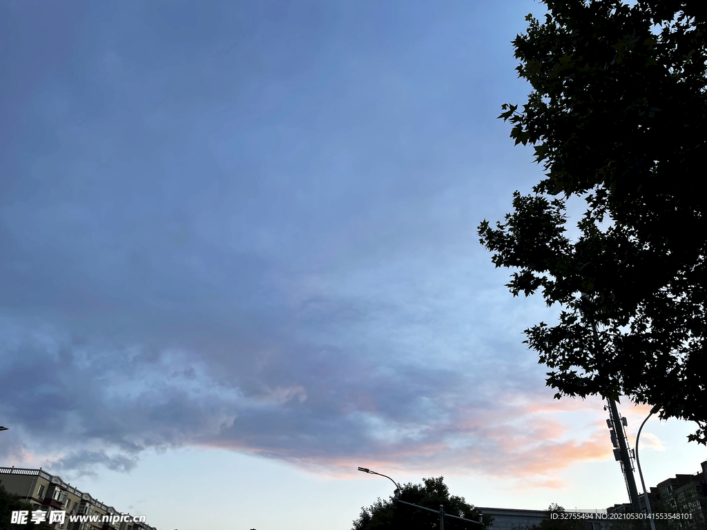 天空