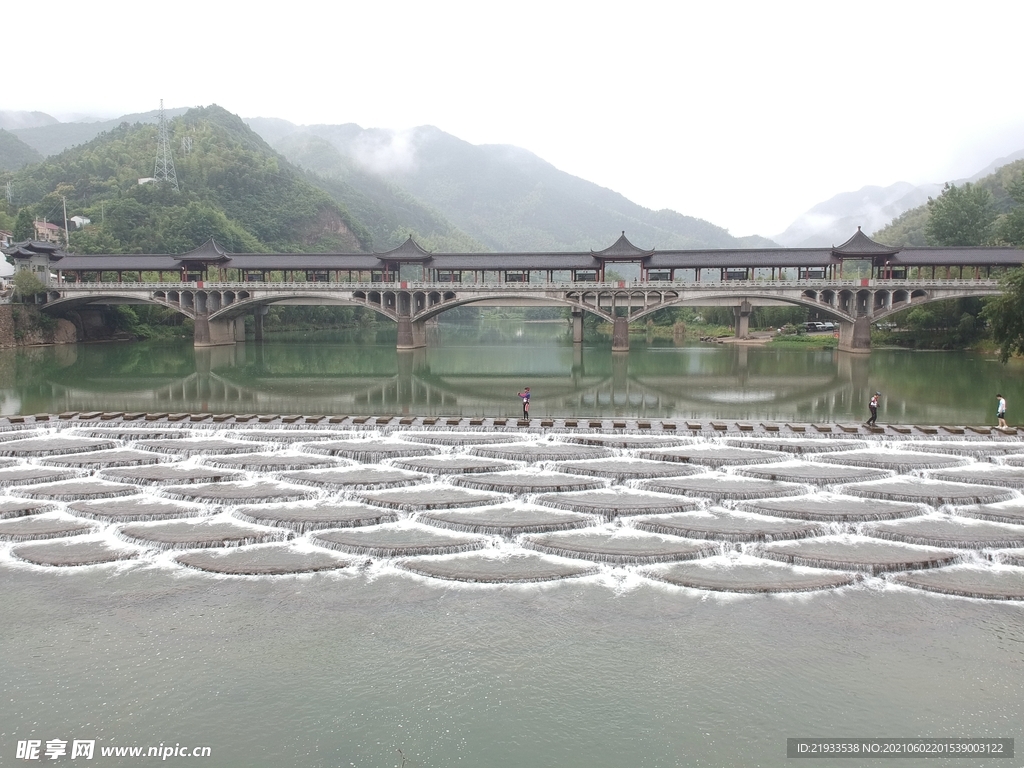 龙鳞坝鱼鳞坝水坝