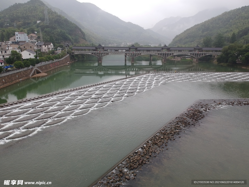 龙鳞坝鱼鳞坝水坝