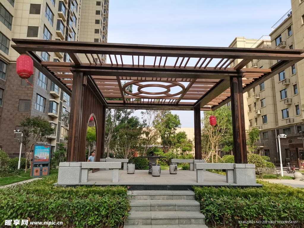 辛集公园首府小区景观凉亭