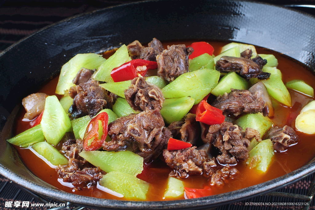鲜肉煲
