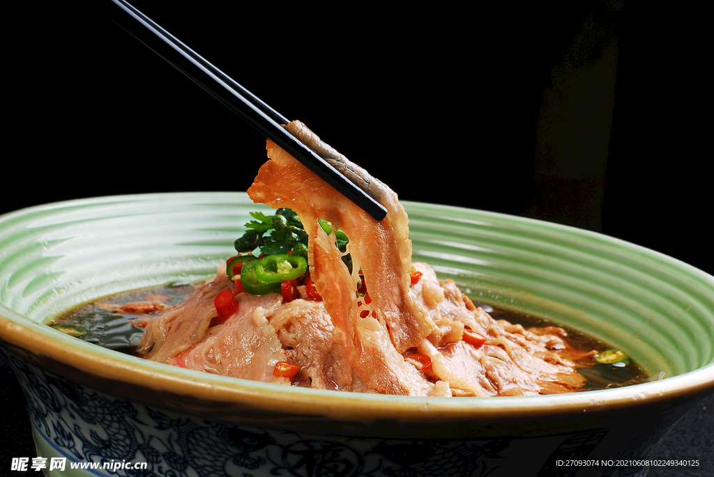 肥牛肉煲