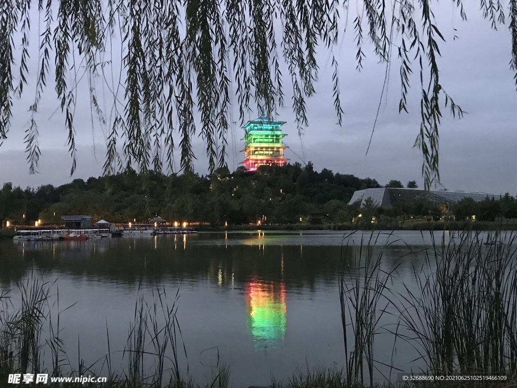 西安世博园长安塔图片