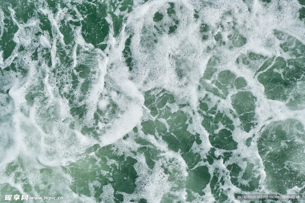 水面