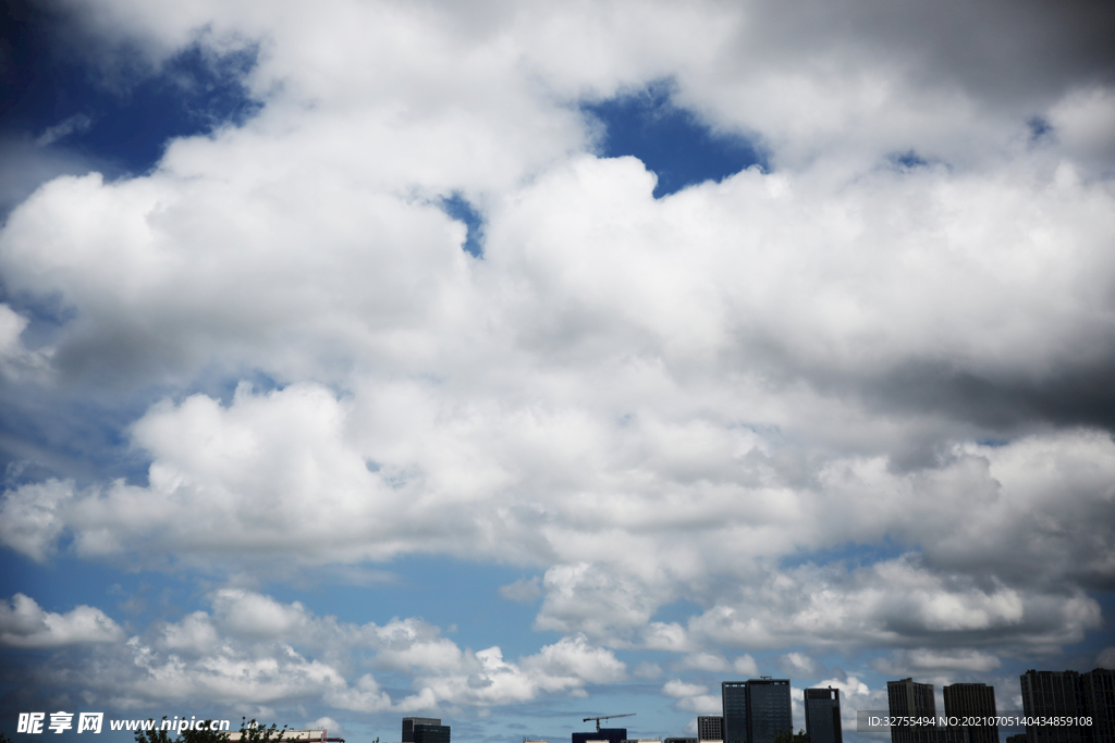 城市天空