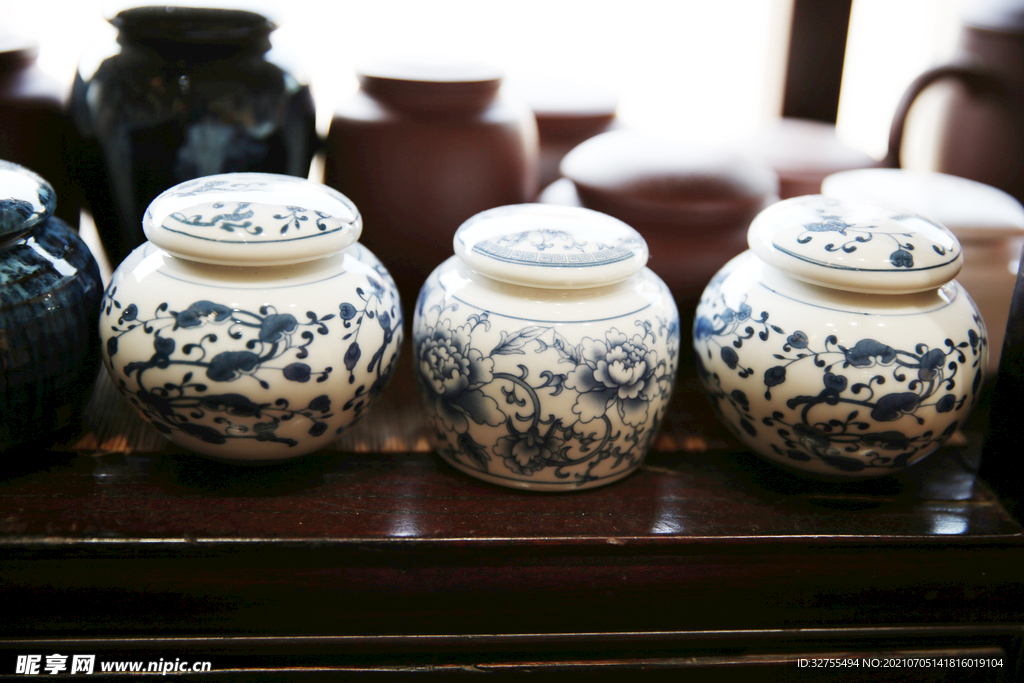 茶叶罐