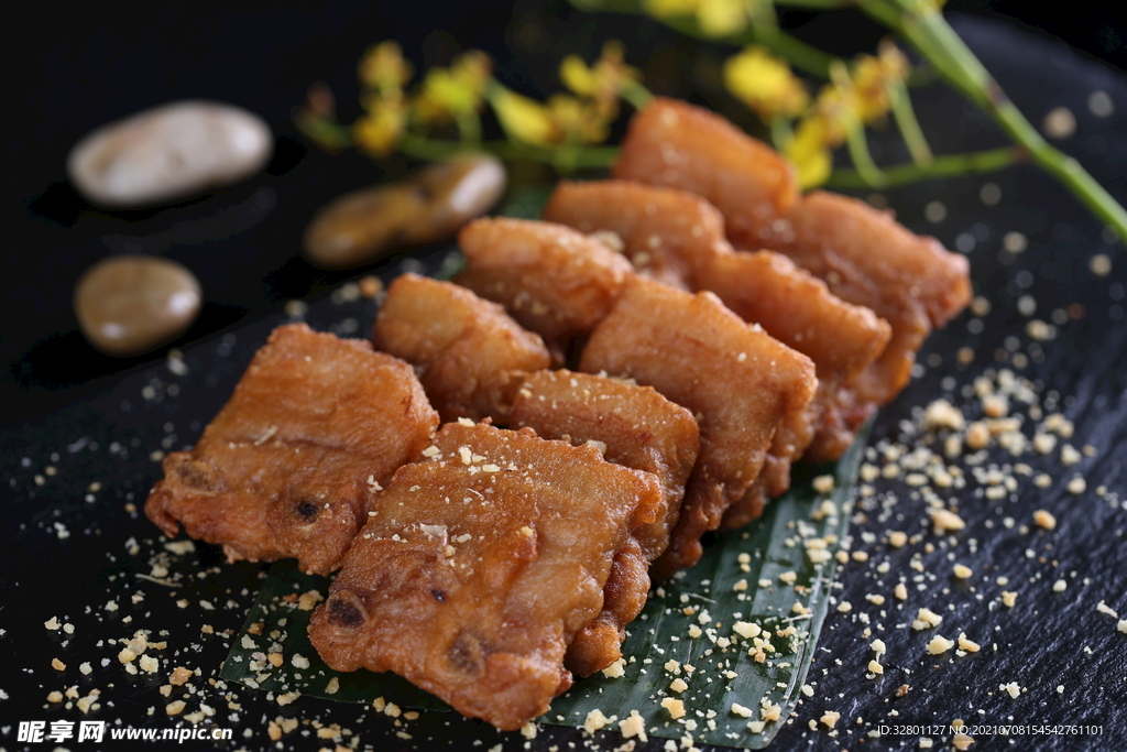 排骨酥肉