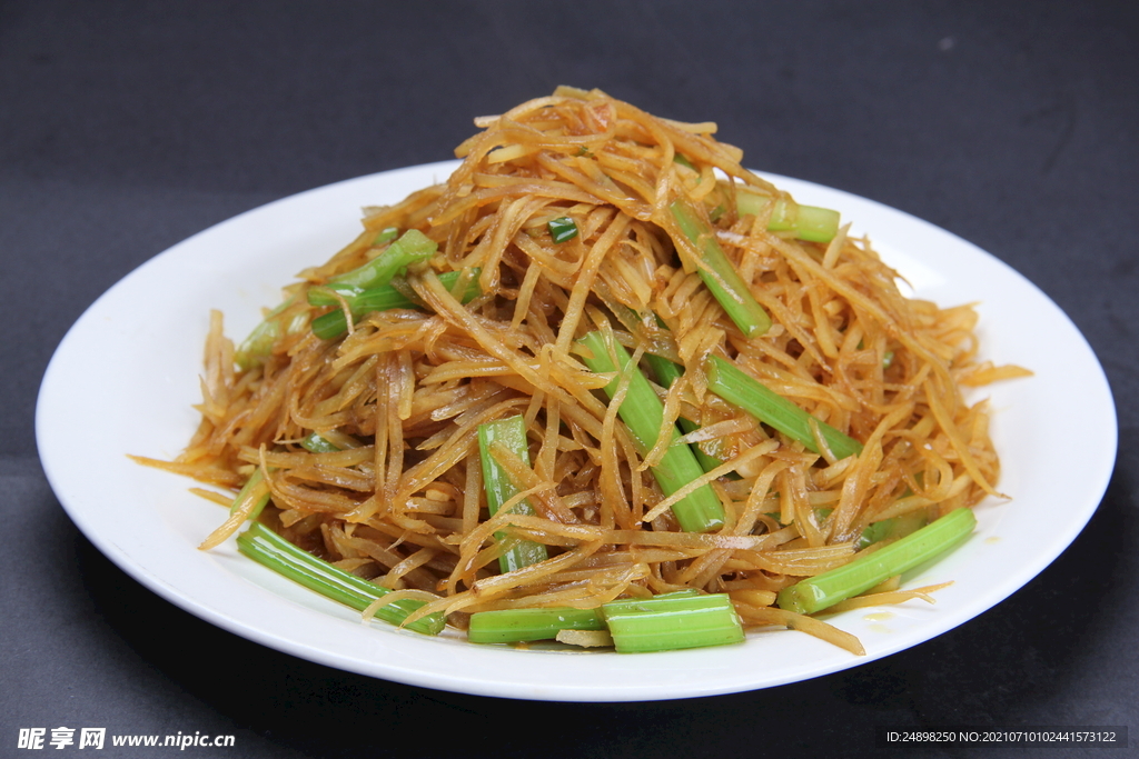 家常土豆丝