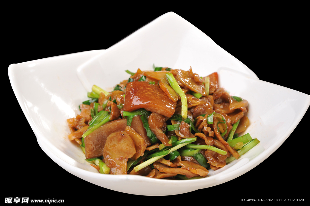 酱肉皮炒土豆干韭菜