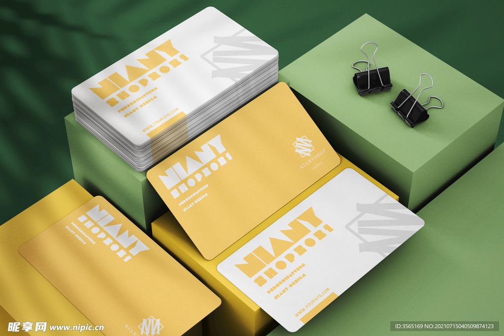 圆角名片展示样机模板