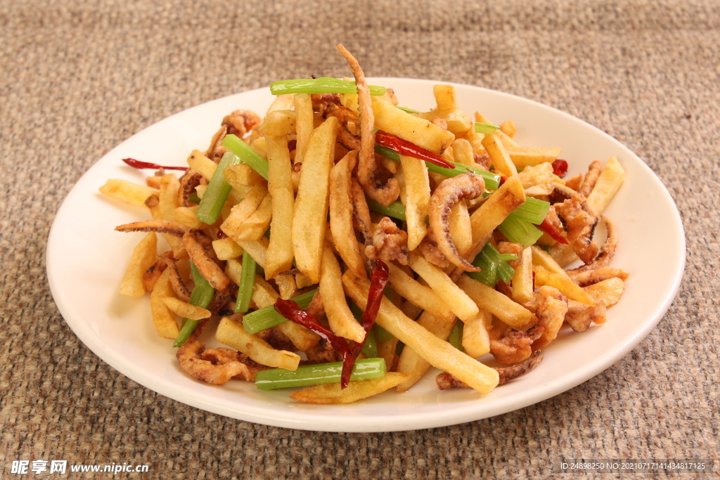 香煸土豆鱿鱼须