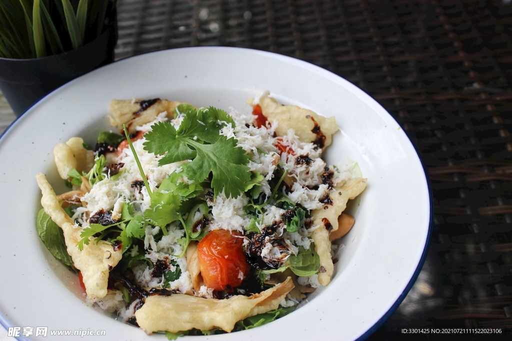 黑胡椒蟹肉沙拉