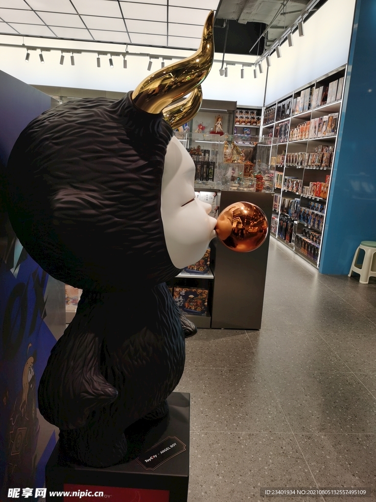 商场吹泡泡大型可爱公仔娃娃玩偶