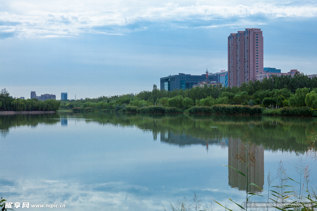 阅海湾水上公园 公园湖景
