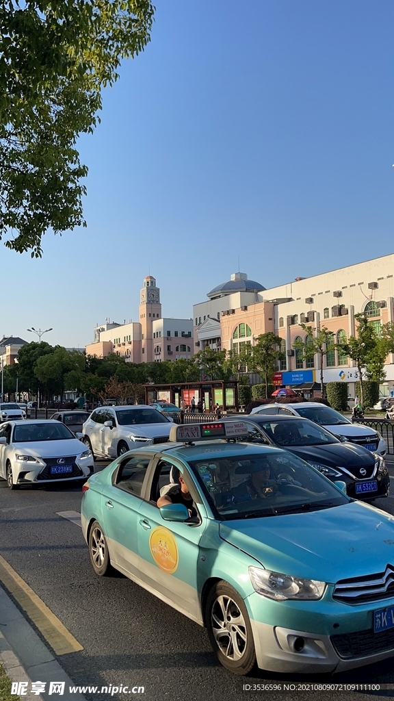 下班街景