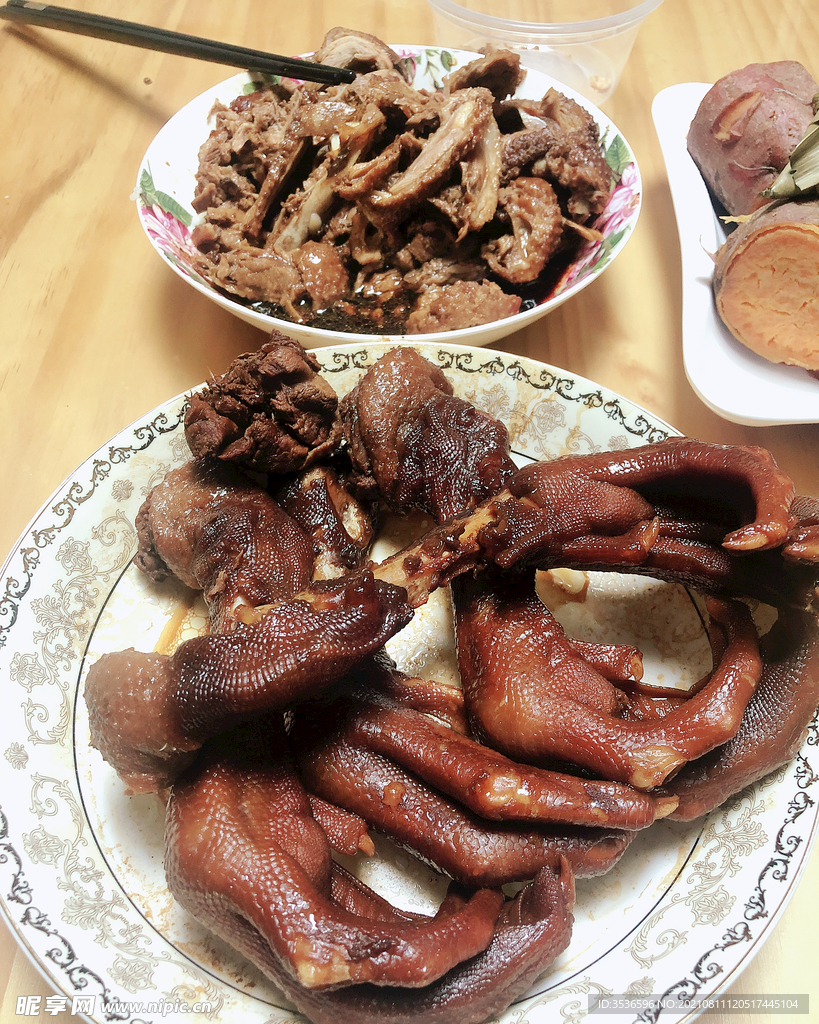 酱鸭掌