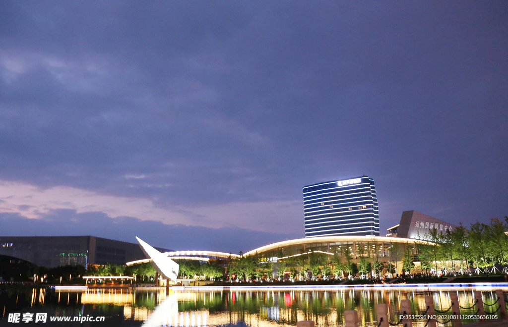 明月湖夜景