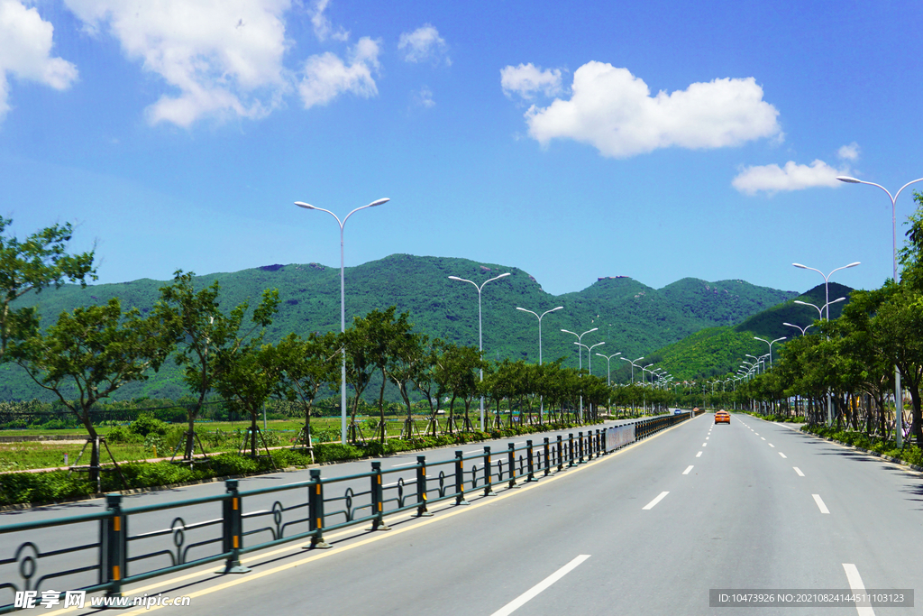 公路交通风景图片