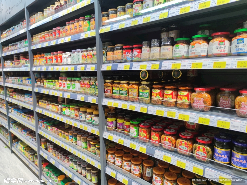超市罐头