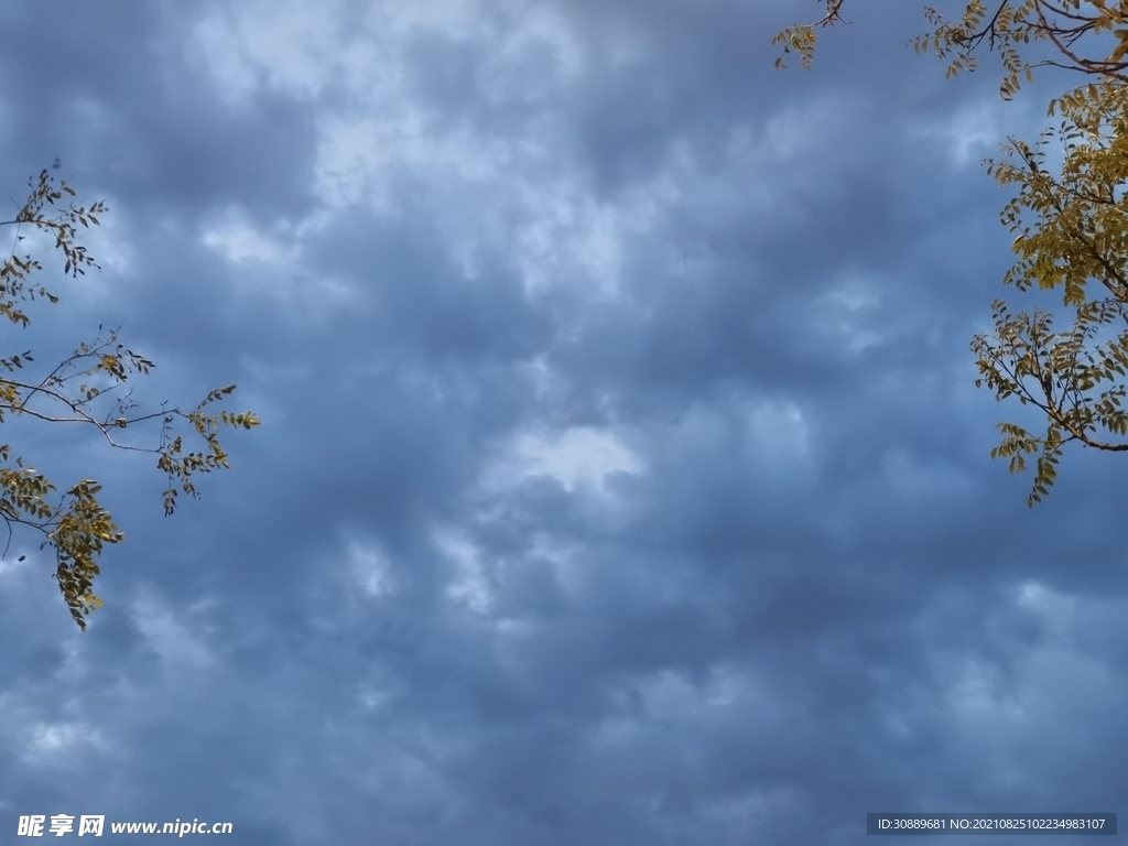 天空
