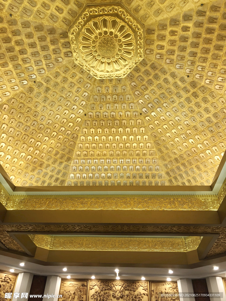 黄金吊顶
