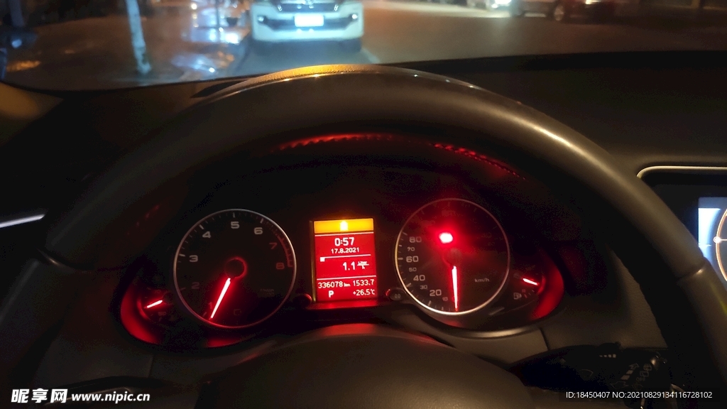 汽车方向盘仪表