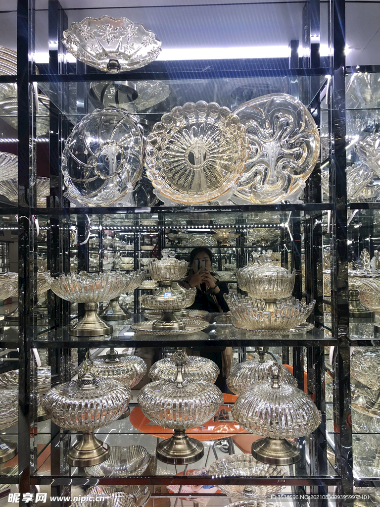 玻璃器皿商店