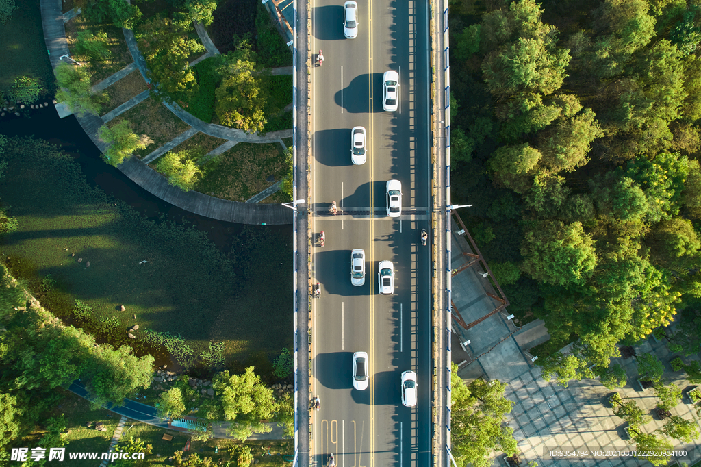 繁忙的椒江大桥