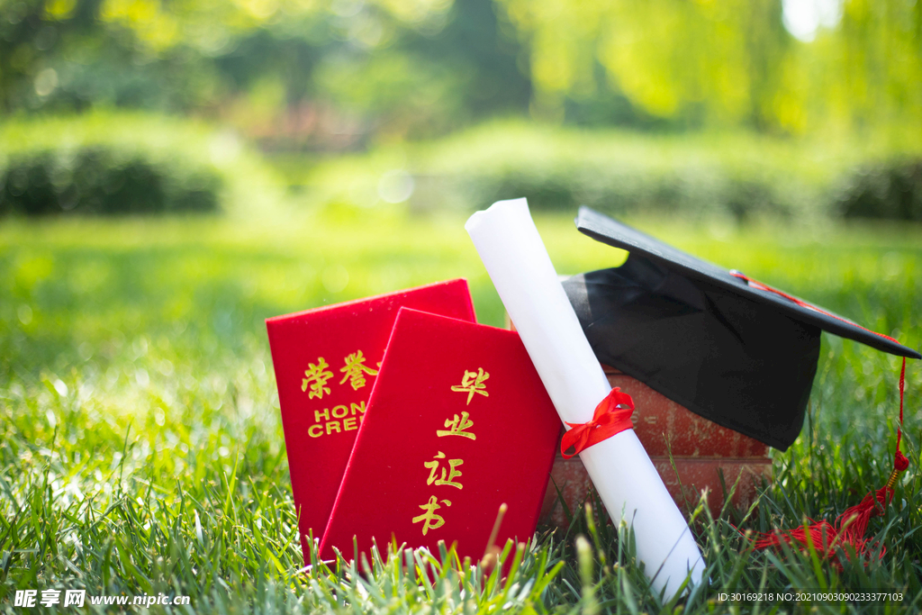 毕业学生帽子