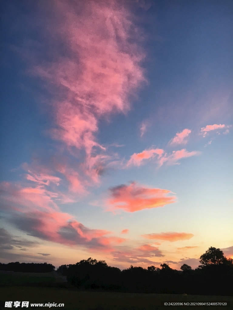 朝霞