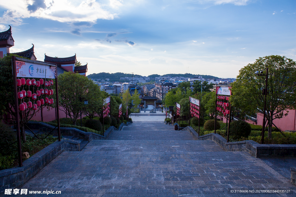 零陵东山景区 百步福道