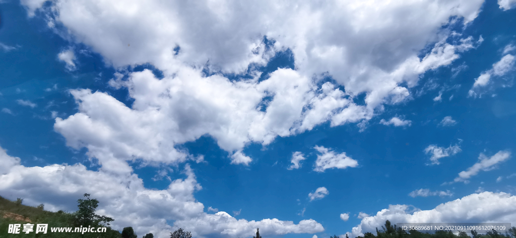 天空