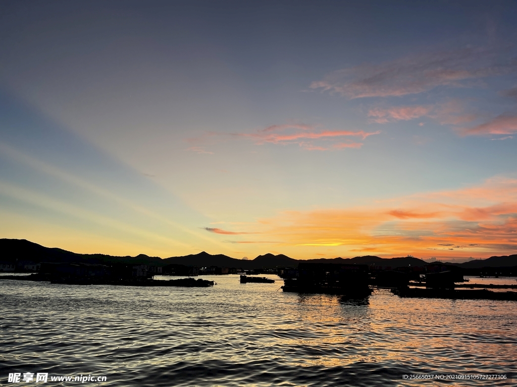 海上夕阳落日