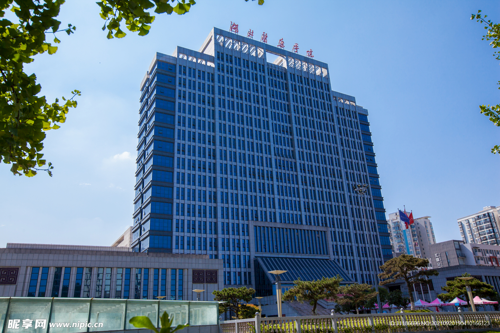 湖北医药学院