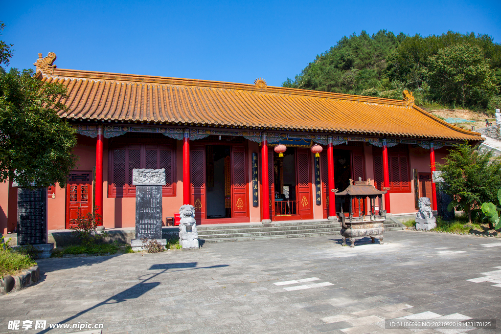 十堰龙泉寺旅游区