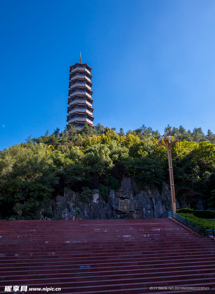 十堰市人民公园重阳塔