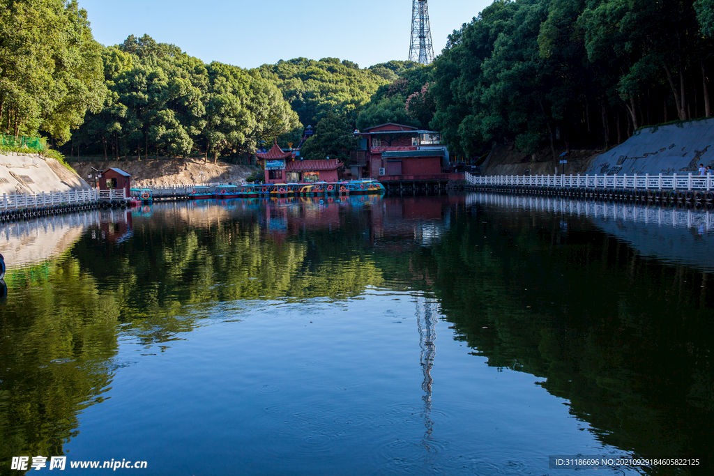 岳阳金鹗山公园金鹗山孔子公园