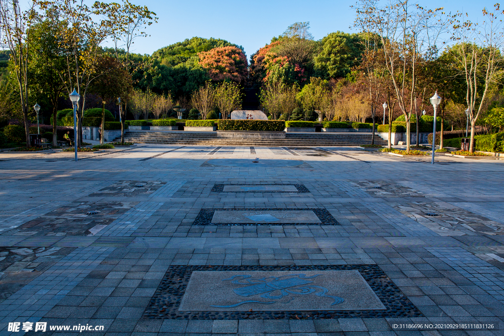 岳阳金鹗山公园金鹗山孔子公园