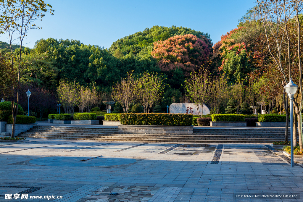岳阳金鹗山公园金鹗山孔子公园
