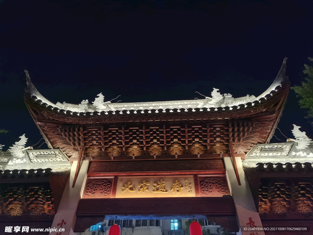 上海七宝老街中式牌坊拱门造型