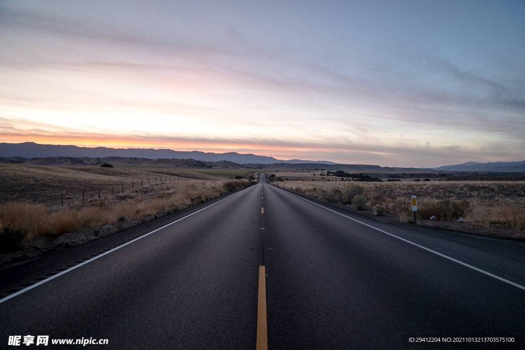 平面公路风景图