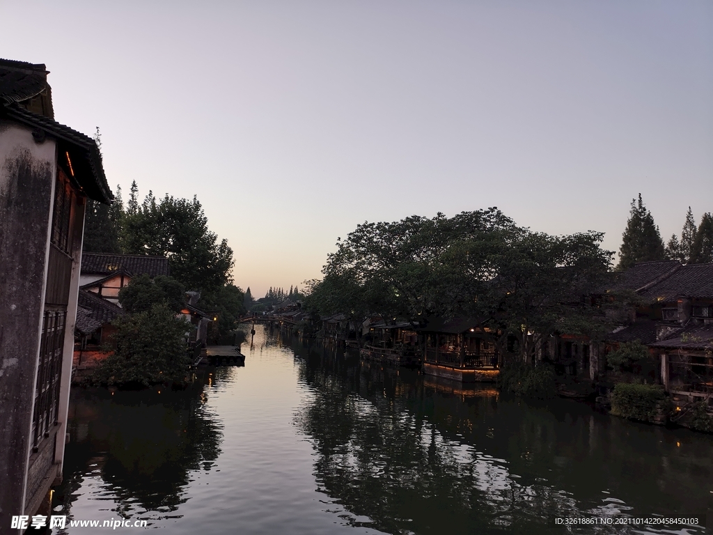 乌镇的水