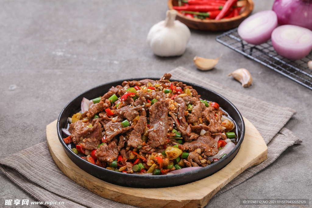  爆炒牛肉 