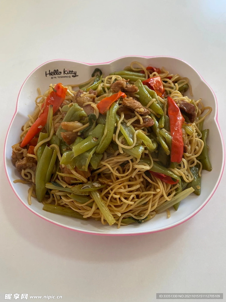 四季豆凉面炒肉
